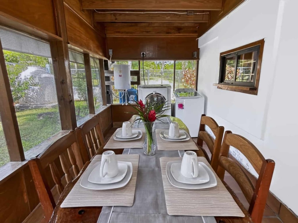 dinning table